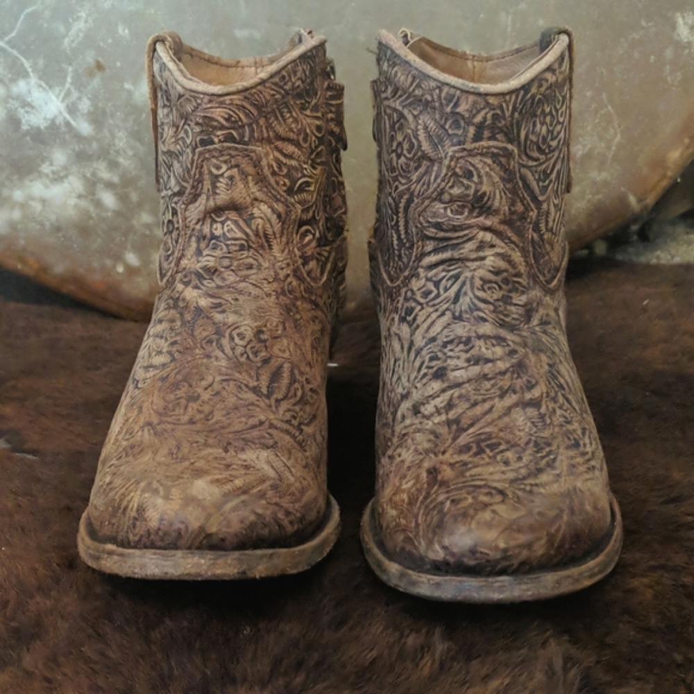 CORRAL C3056 handcrafted distressed tan embossed leather ankle boot/booties sz 9 - Picture 10 of 15